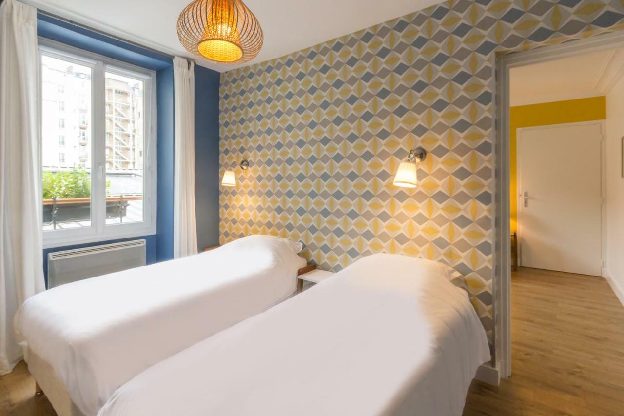 Les Toits De Paris Bed & Breakfast Екстериор снимка
