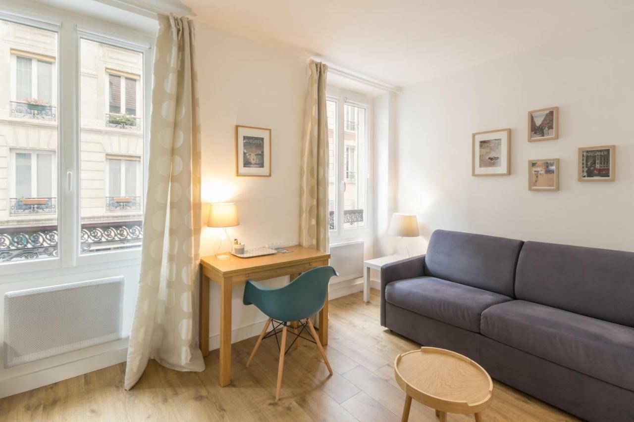 Les Toits De Paris Bed & Breakfast Екстериор снимка