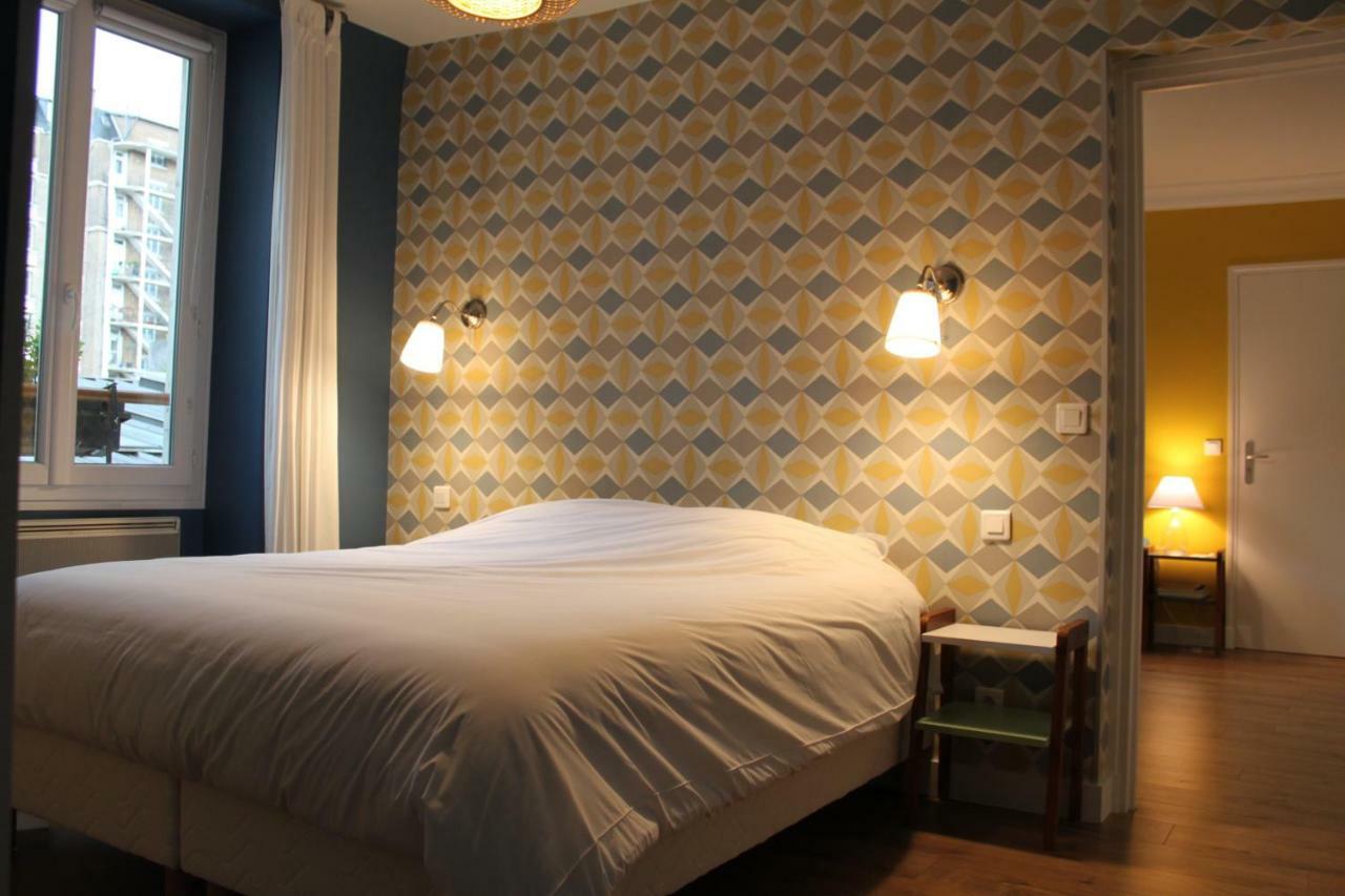 Les Toits De Paris Bed & Breakfast Екстериор снимка