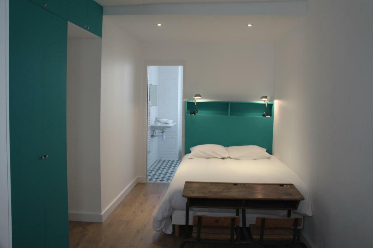 Les Toits De Paris Bed & Breakfast Екстериор снимка