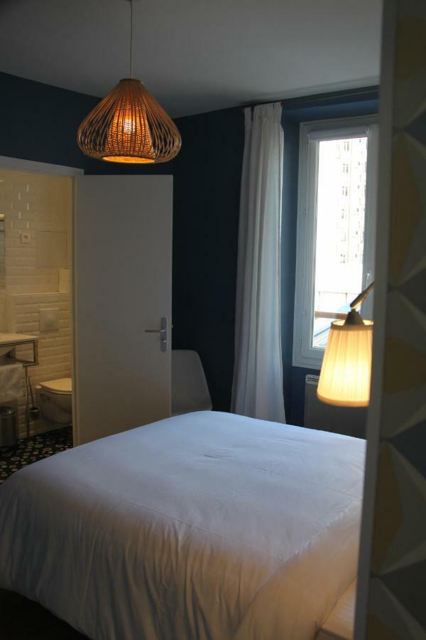 Les Toits De Paris Bed & Breakfast Екстериор снимка
