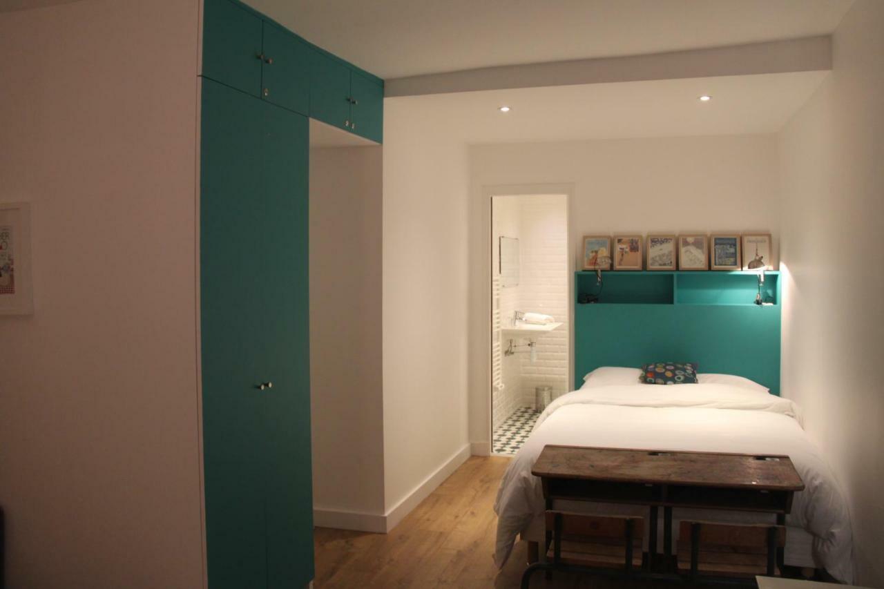 Les Toits De Paris Bed & Breakfast Екстериор снимка